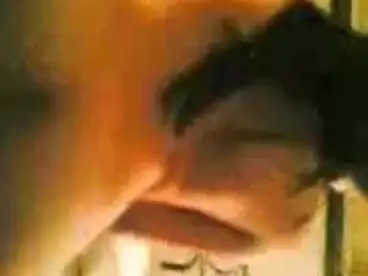 Gadis Siswi Cantik Goyang Atas Kasur Wot